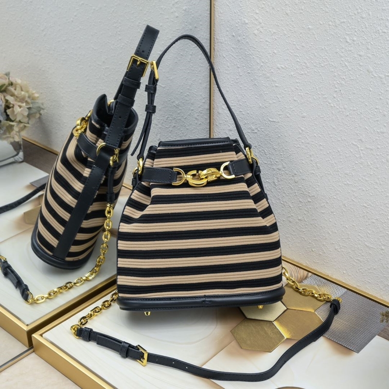 D*or top handle bags